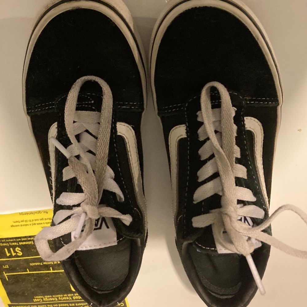 Low vans